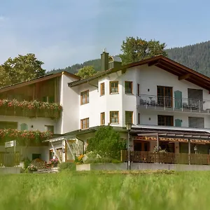 Arnika Garni **** Oberammergau