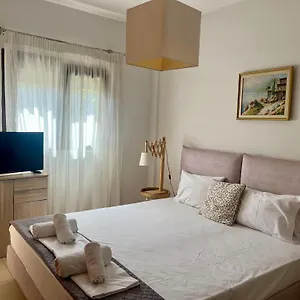 The House - & (adults Only) Áfitos