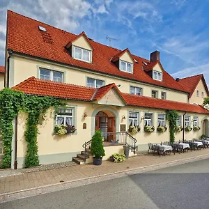 Brauereigasthof Zum Loewenbraeu Adelsdorf